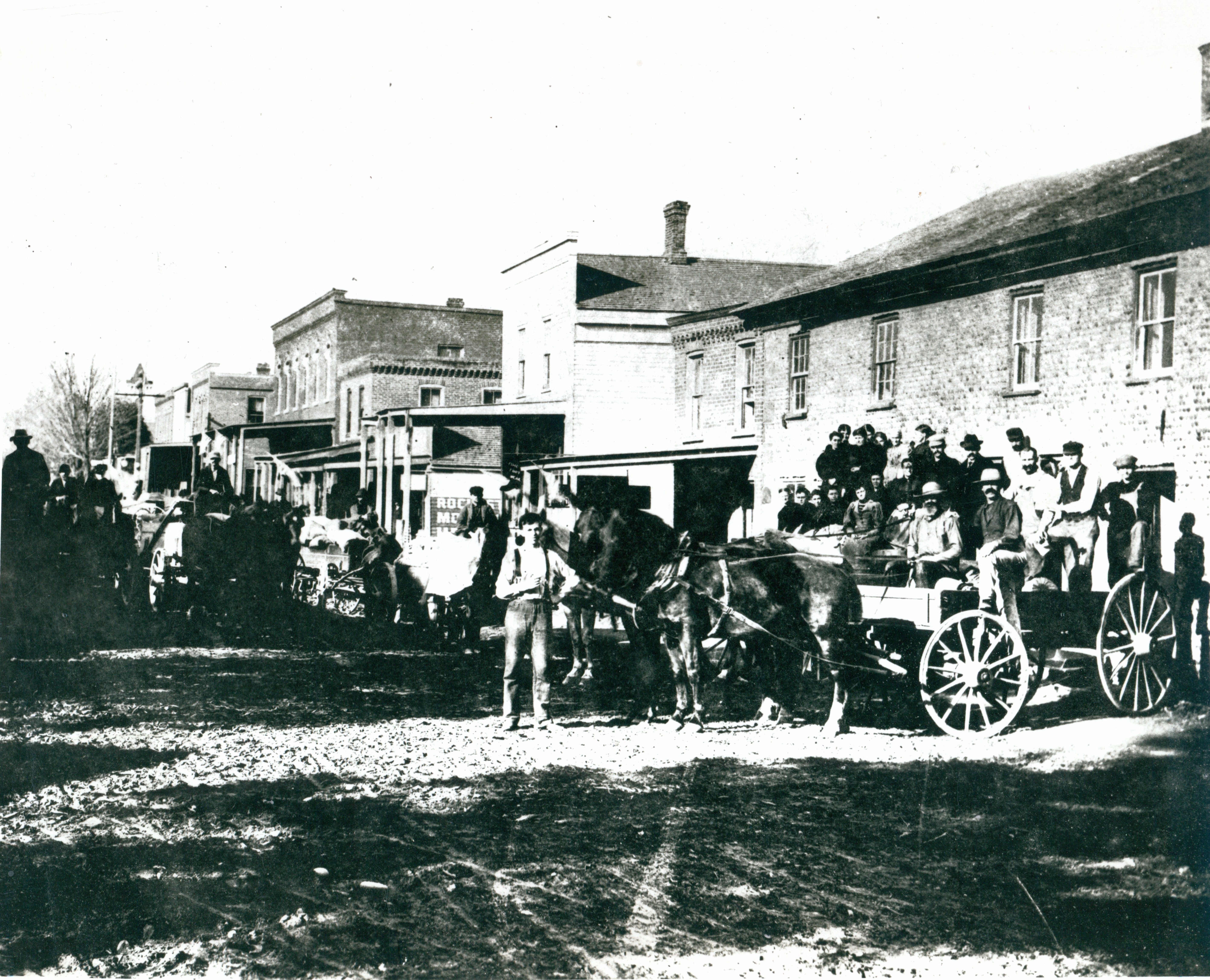 Williamson_E Main_North Side_00514